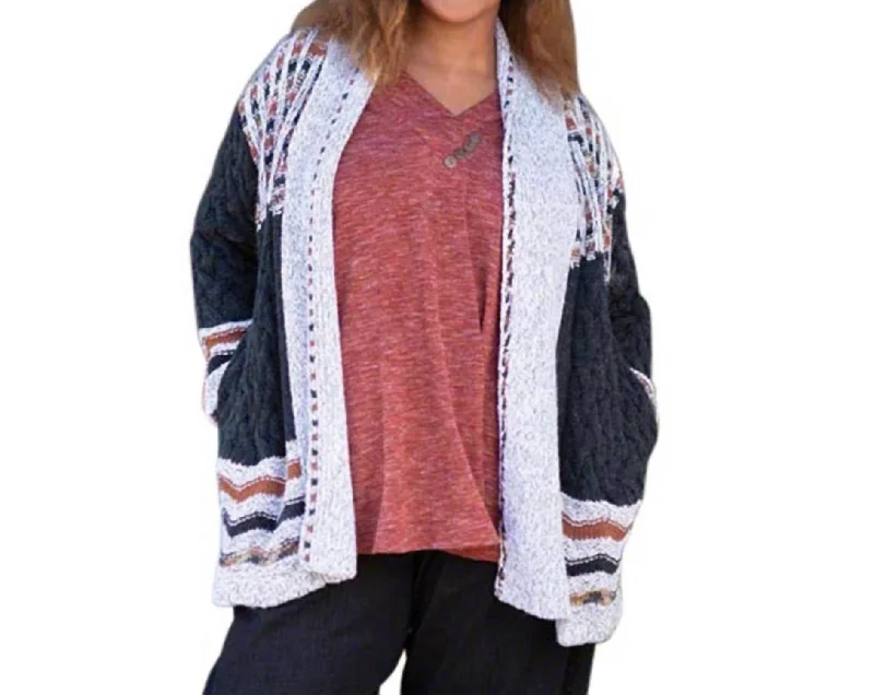 Printed Long Sleeve Knitted Sweater - Plus In Charcoal Vienna Stylish Fashionable Trendy