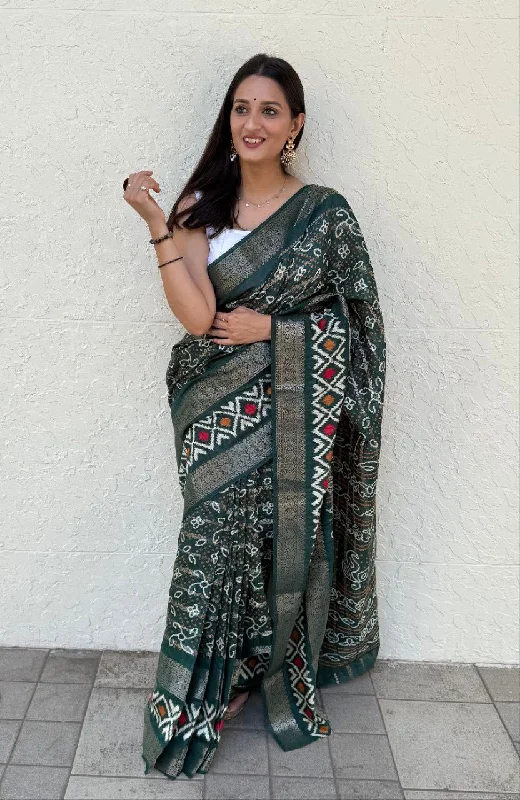 Women Party Wear Bandhej Print Pure Candy Cotton Silk Saree with Un Stitched Blouse Ruffled Neck Blouse Women Party Wear Bandhej Print Pure Candy Cotton Silk Saree with Un Stitched Blouse Ruffled Neck Blouse