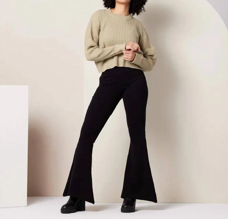 Diamond Sweater In Khaki Green Ribbed Striped Patterned