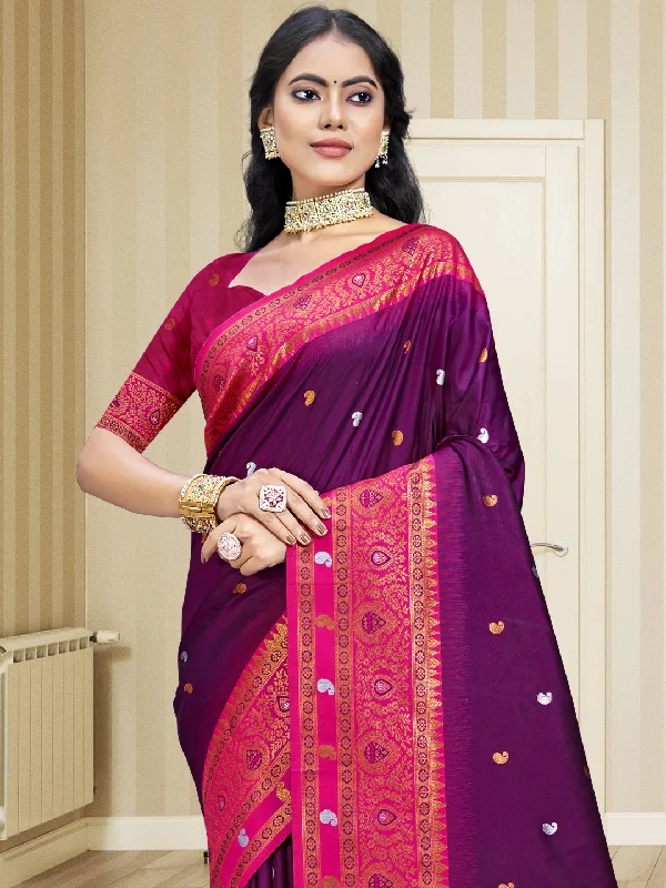 Women Wine Silk Saree With Un Stitched Blouse Boho Printed Blouse