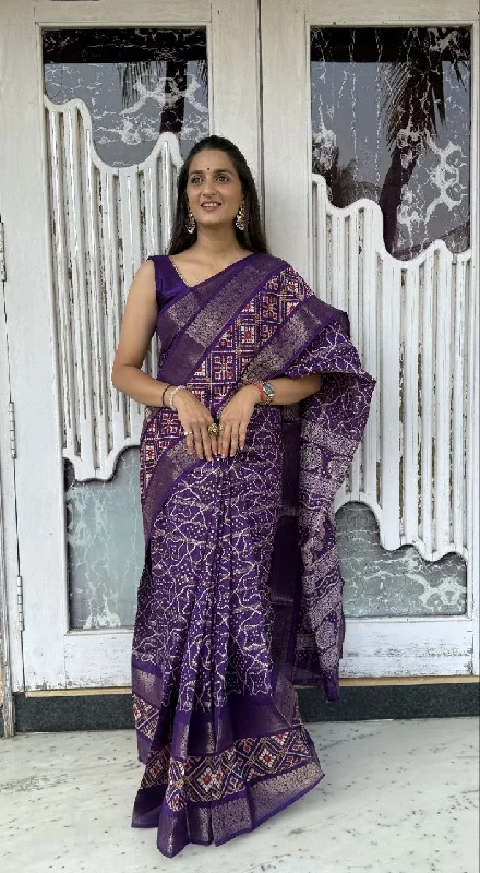 Women Party Wear Bandhani Printed Candy Cotton silk Saree with Un Stitched Blouse Slim Fit Blouse Women Party Wear Bandhani Printed Candy Cotton silk Saree with Un Stitched Blouse Slim Fit Blouse