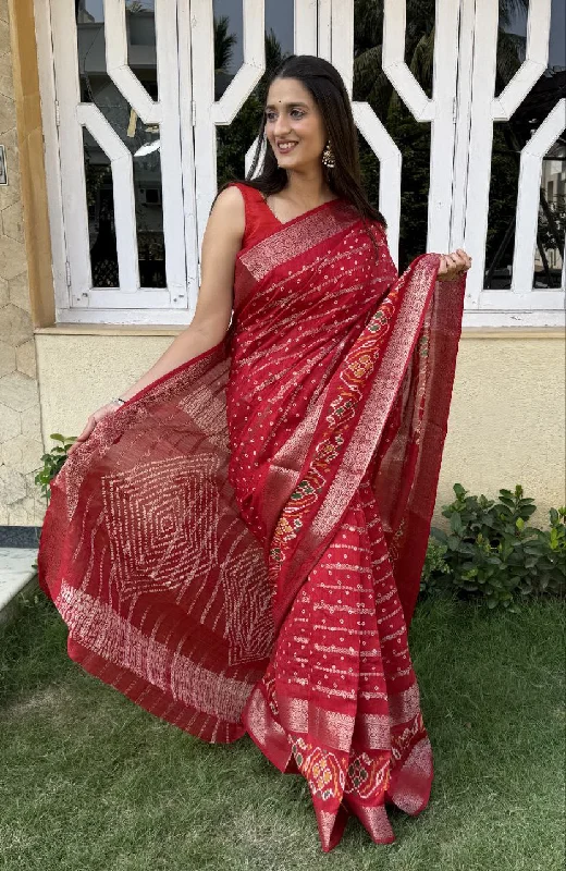 Women Party Wear Foil Printed Candy Cotton Silk Saree with Un Stitched Blouse Elegant Lace Blouse Women Party Wear Foil Printed Candy Cotton Silk Saree with Un Stitched Blouse Elegant Lace Blouse