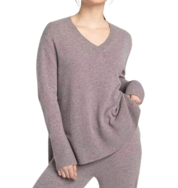 V Neck Sweater In Plum Fleece Fabric Down Fabric Feather Fabric