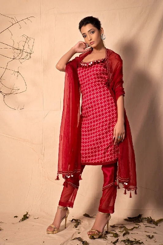 Ruby Red printed Strap suit with Pants and Embroidered Dupatta set Comfortable Fleece Pants