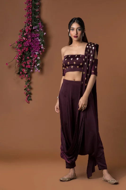 WINE LOW CROTCH PANTS SARI SET Slim-Fit Khaki Pants