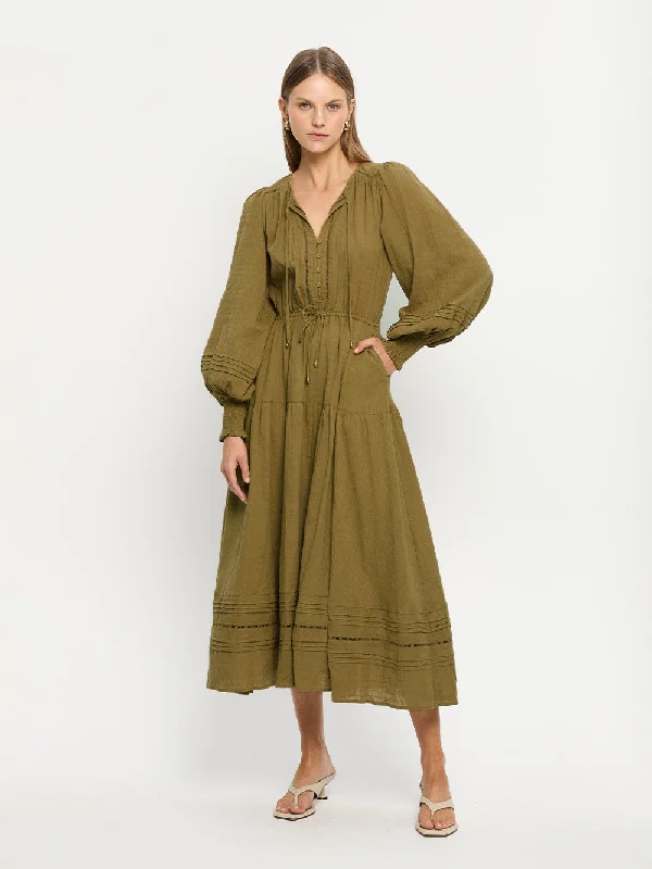 Antonella Maxi Dress Fashionable Halter Neck Maxi Dress