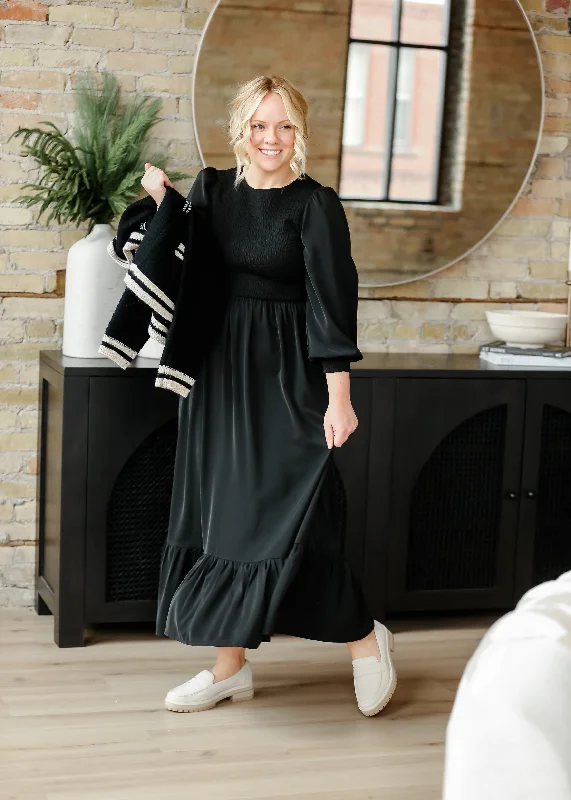Renee Smocked Bodice Long Sleeve Maxi Dress Cozy Maxi Dress with Slit