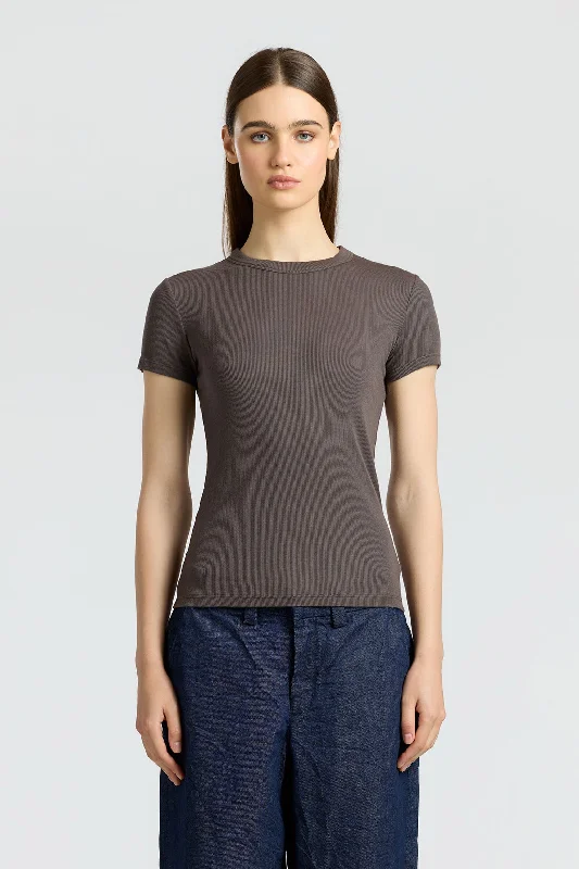 Verona Tee Front Pockets Side Pockets Patch Pockets