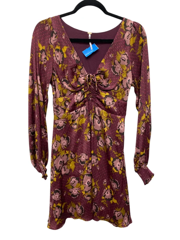 Dress Casual Short By Free People In Purple, Size: 6