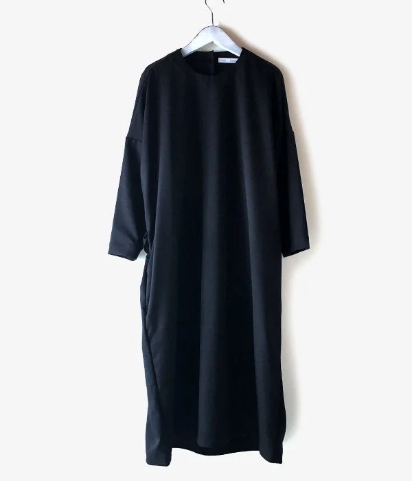 holk/NO COLLER DRESS (BLACK)