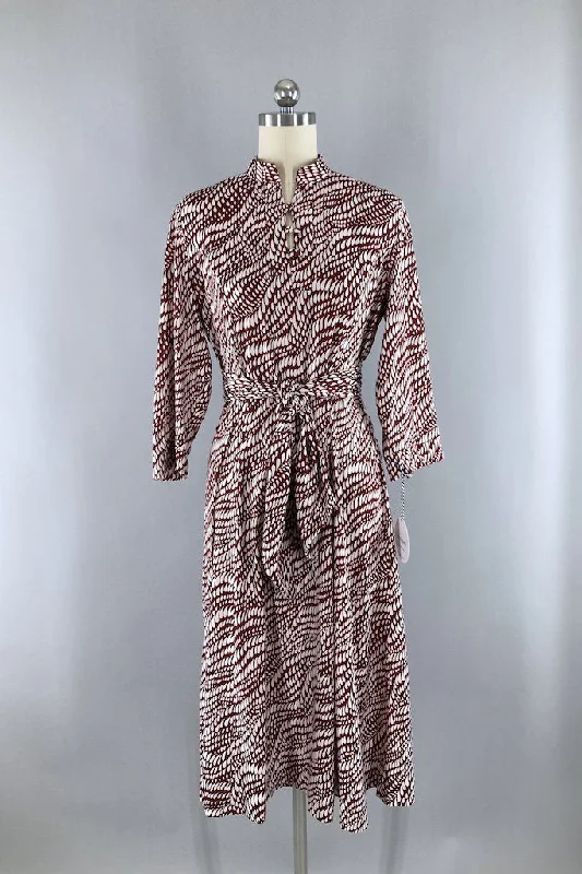 Vintage 1970s Raindrops Print Dress