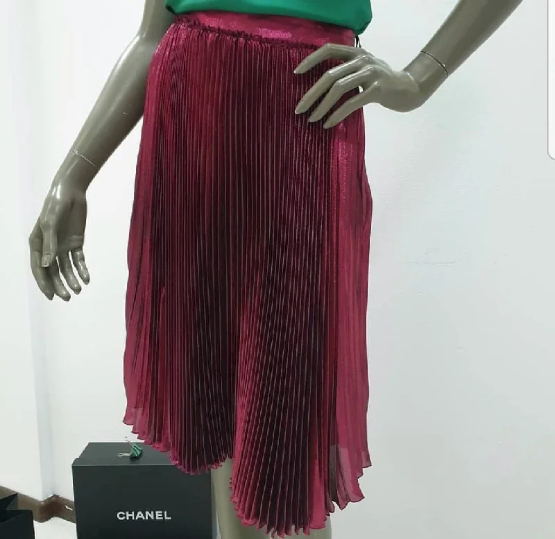 Gucci Metallic Burgundy Plisse Silk Pleated Skirt athletic skirt fit