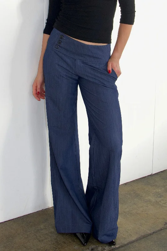 SCG MADE | Evelyn Low-rise Tencel Jeans in Medium Blue Fashionable Straight Cut Jeans SCG MADE | Evelyn Low-rise Tencel Jeans in Medium Blue Fashionable Straight Cut Jeans