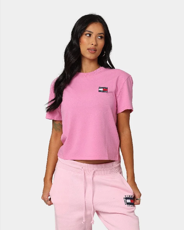 Tommy Jeans Women's Tommy Badge T-Shirt Pink Daisy Comfortable Full-Length Denim Jeans Tommy Jeans Women's Tommy Badge T-Shirt Pink Daisy Comfortable Full-Length Denim Jeans