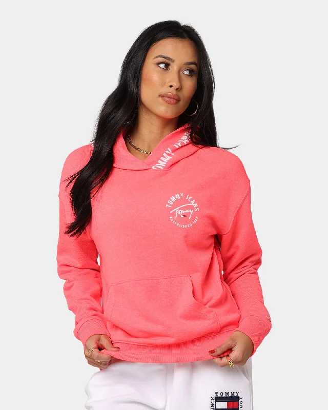 Tommy Jeans Women's Repeat Logo Tape Hoodie Diva Pink Chic Faded Blue Jeans