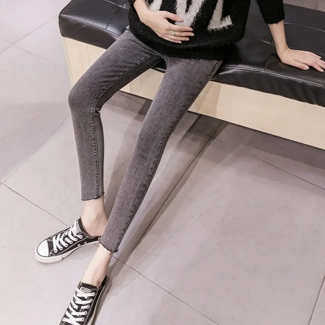 NiDELL Maternity Pants . Spring and Autumn Ankle Tight Pants Belly Support Outer Wear Maternity Leggings Casual Maternity Jeans Trendy Mom Pants Trendy Patchwork Denim Jeans NiDELL Maternity Pants . Spring and Autumn Ankle Tight Pants Belly Support Outer Wear Maternity Leggings Casual Maternity Jeans Trendy Mom Pants Trendy Patchwork Denim Jeans